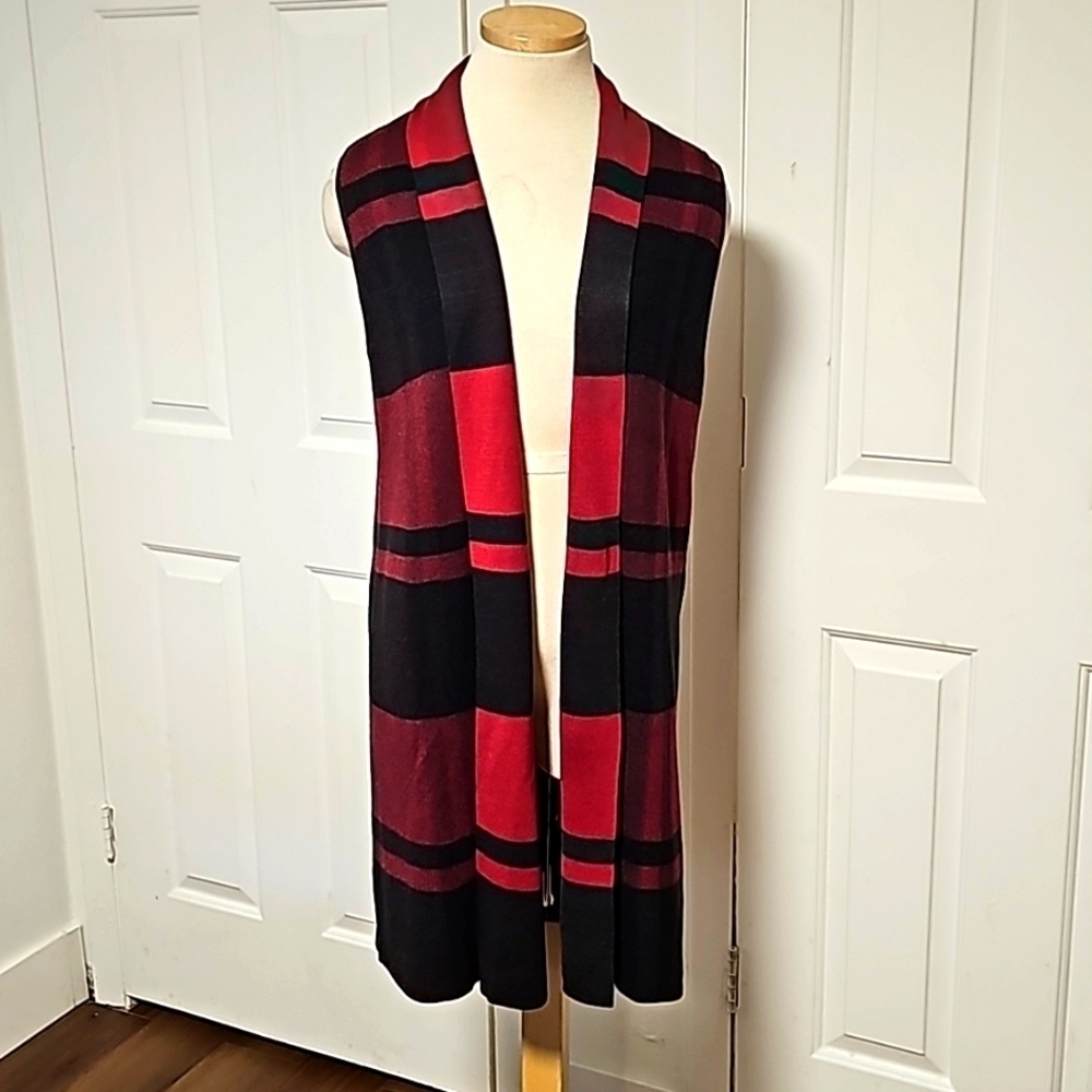 Leo & Nicole coat sweater vest Black red plaid Designed W/ Passsion Minneapolis